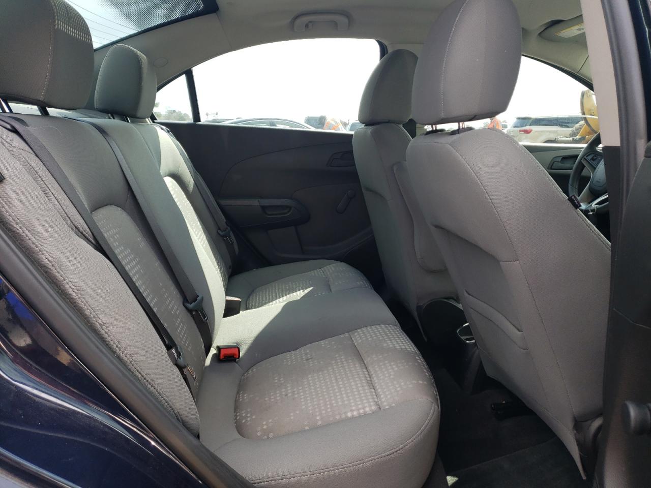 Zdjęcie 6 z aukcji – 2015 CHEVROLET SONIC LS z VIN 1G1JB5SH8F4138412