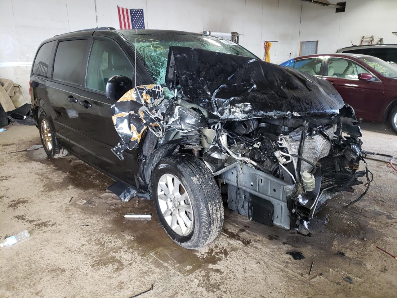 DODGE GRAND CARA 2012 with VIN 2C4RDGEG3CR265757 - Photo from auction