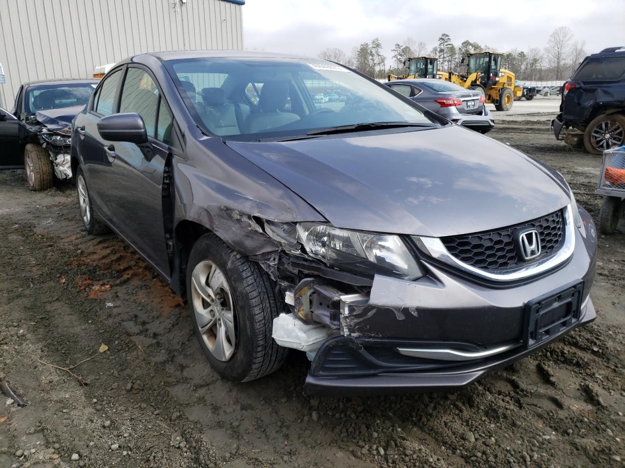 Photo 1 from auction – 2015 HONDA CIVIC LX with VIN 19XFB2F57FE213031