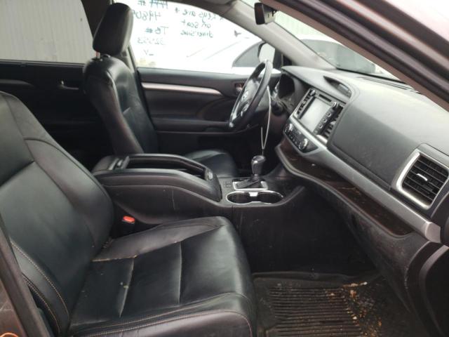 Photo 5 from auction – 2018 TOYOTA HIGHLANDER with VIN 5TDJZRFH4JS553177