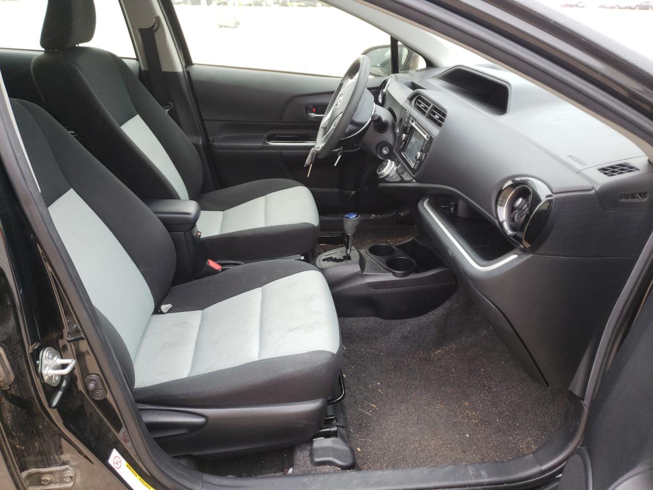Photo 5 from auction – 2016 TOYOTA PRIUS C with VIN JTDKDTB34G1126808