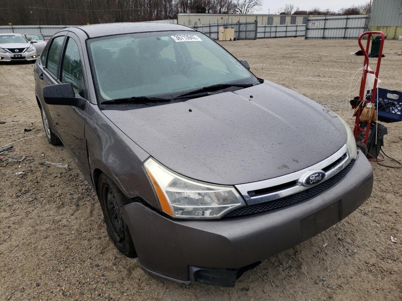 Foto 1 de la subasta – 2011 FORD FOCUS S con VIN 1FAHP3EN6BW118046