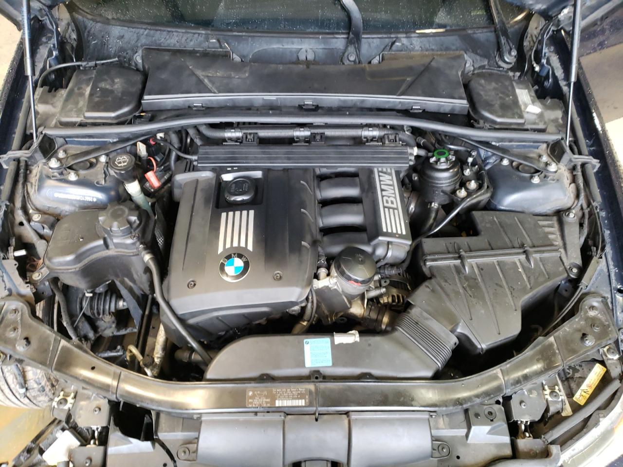 Photo 7 from auction – 2008 BMW 328 XI with VIN WBAVC935X8K043556