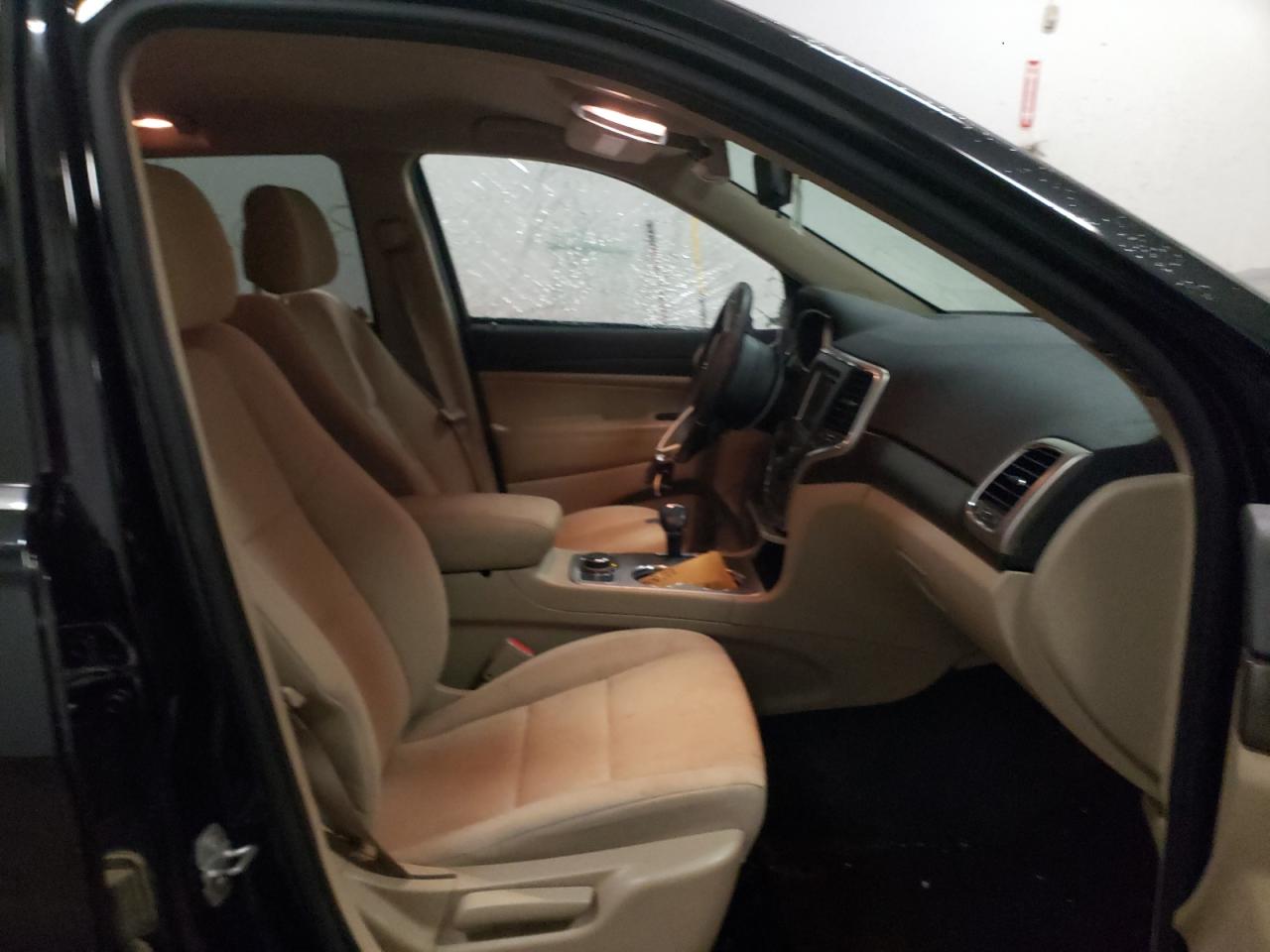 Photo 5 from auction – 2015 JEEP GRAND CHER with VIN 1C4RJFAG8FC957857