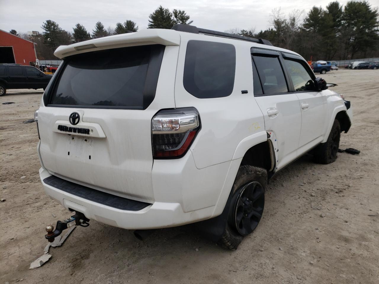 Photo 4 from auction – 2017 TOYOTA 4RUNNER SR with VIN JTEBU5JR8H5412605
