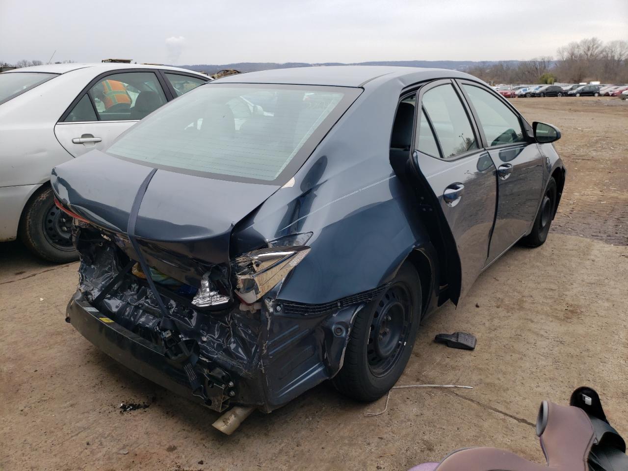 Photo 4 from auction – 2015 TOYOTA COROLLA L with VIN 2T1BURHE8FC351285