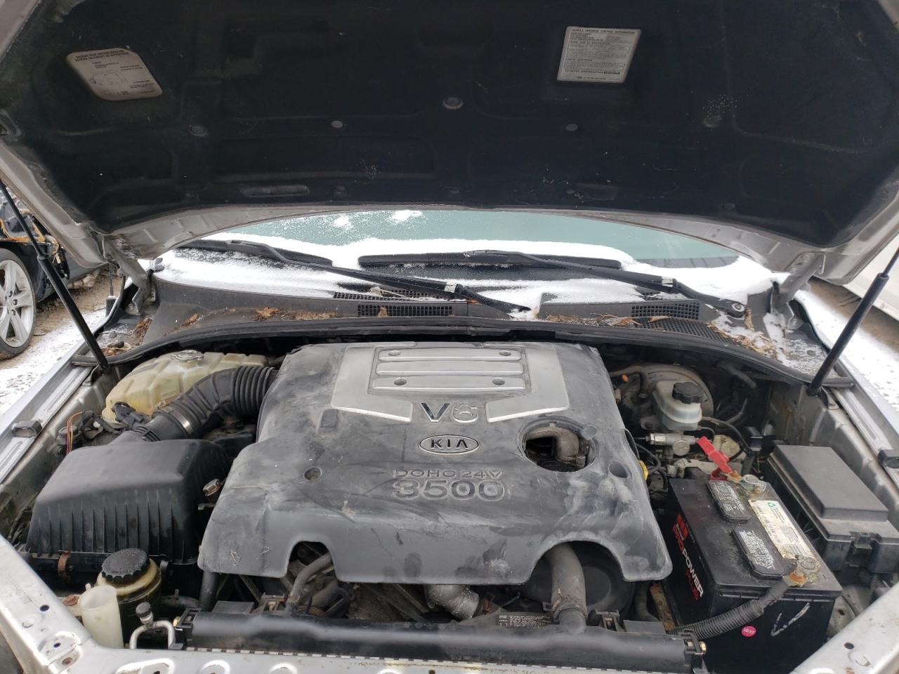 Photo 7 from auction – 2005 KIA SORENTO EX with VIN KNDJC733455457690