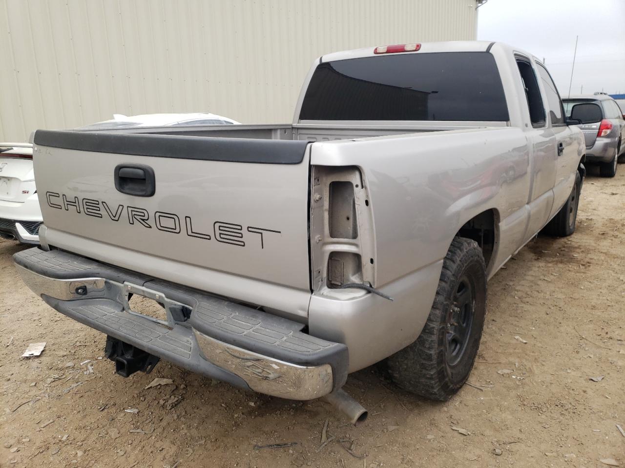 Photo 4 from auction – 2005 CHEVROLET SILVERADO with VIN 1GCEC19X85Z217849