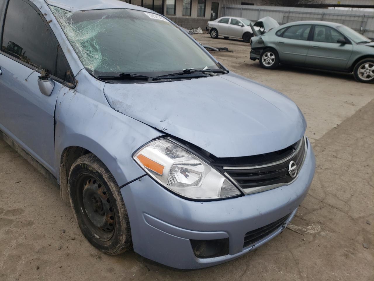 Photo 9 from auction – 2009 NISSAN VERSA S with VIN 3N1BC13E49L480463