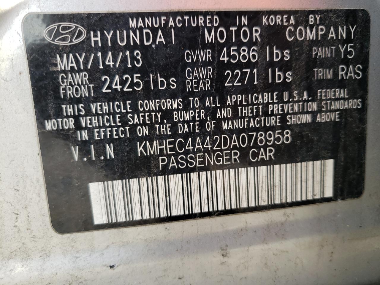 Photo 10 from auction – 2013 HYUNDAI SONATA HYB with VIN KMHEC4A42DA078958