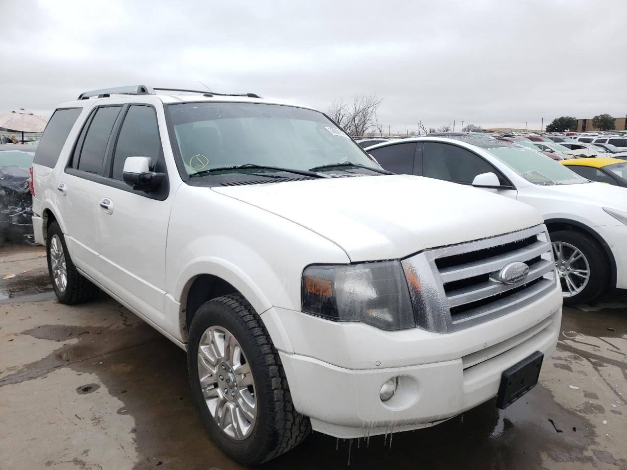 FORD EXPEDITION 2013 with VIN 1FMJU1K58DEF11872 - Photo from auction