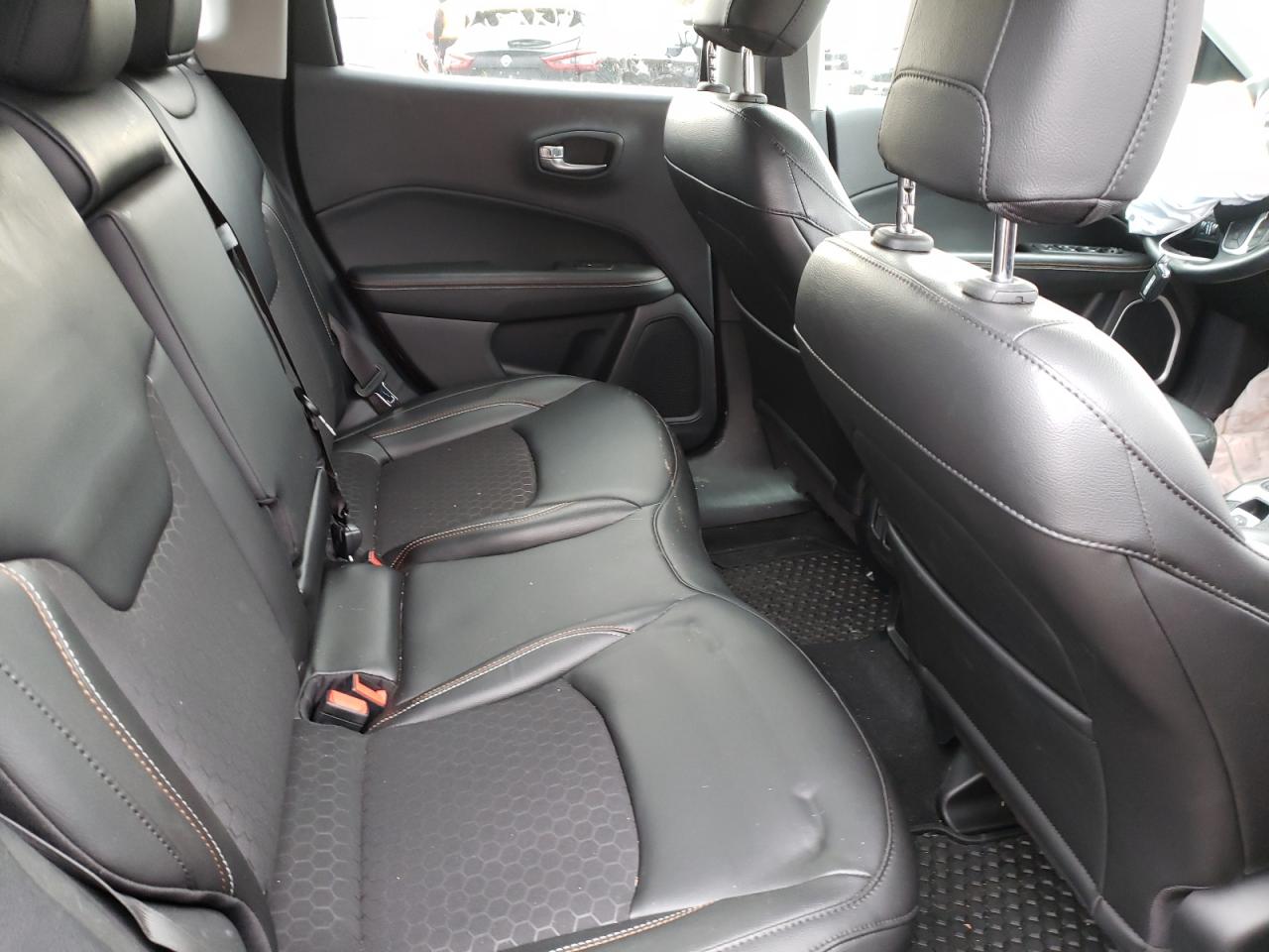Photo 6 from auction – 2020 JEEP COMPASS LA with VIN 3C4NJDBB2LT234530