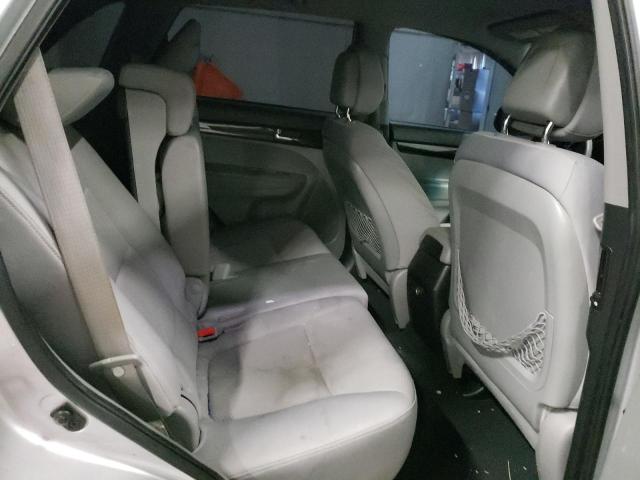 Photo 6 from auction – 2011 KIA SORENTO BA with VIN 5XYKTCA12BG012012