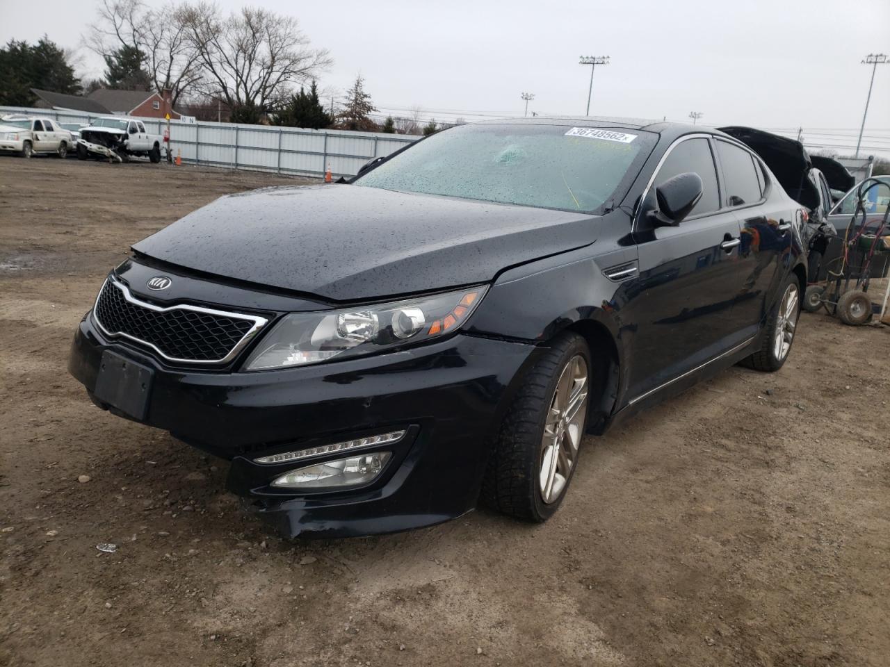 Photo 2 from auction – 2013 KIA OPTIMA SX with VIN 5XXGR4A63DG120913