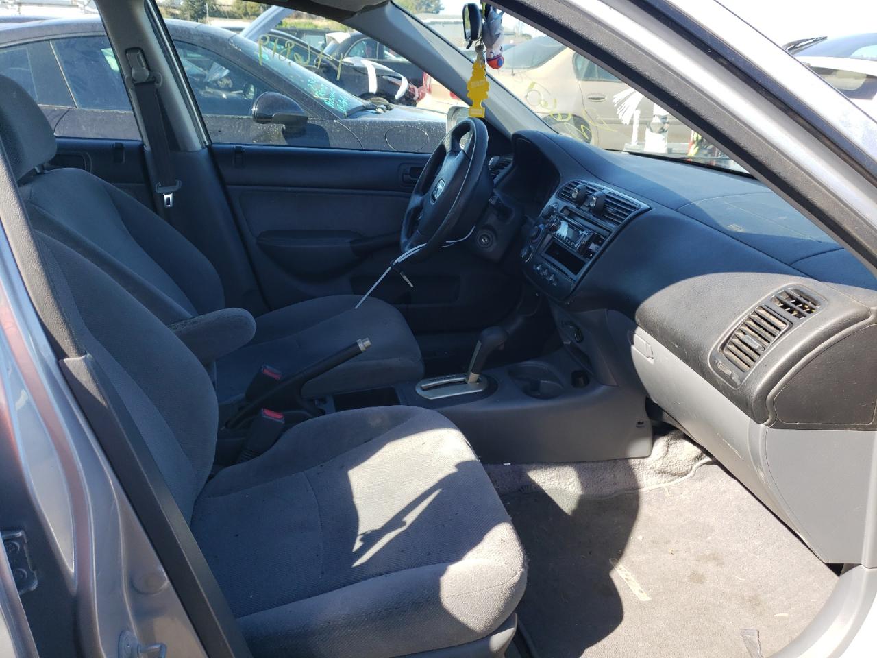 Photo 5 from auction – 2001 HONDA CIVIC EX with VIN 2HGES26751H546291