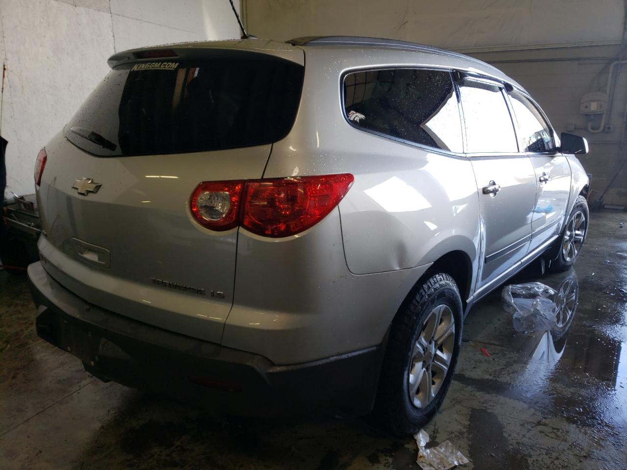 Photo 4 from auction – 2012 CHEVROLET TRAVERSE L with VIN 1GNKVFED5CJ212455
