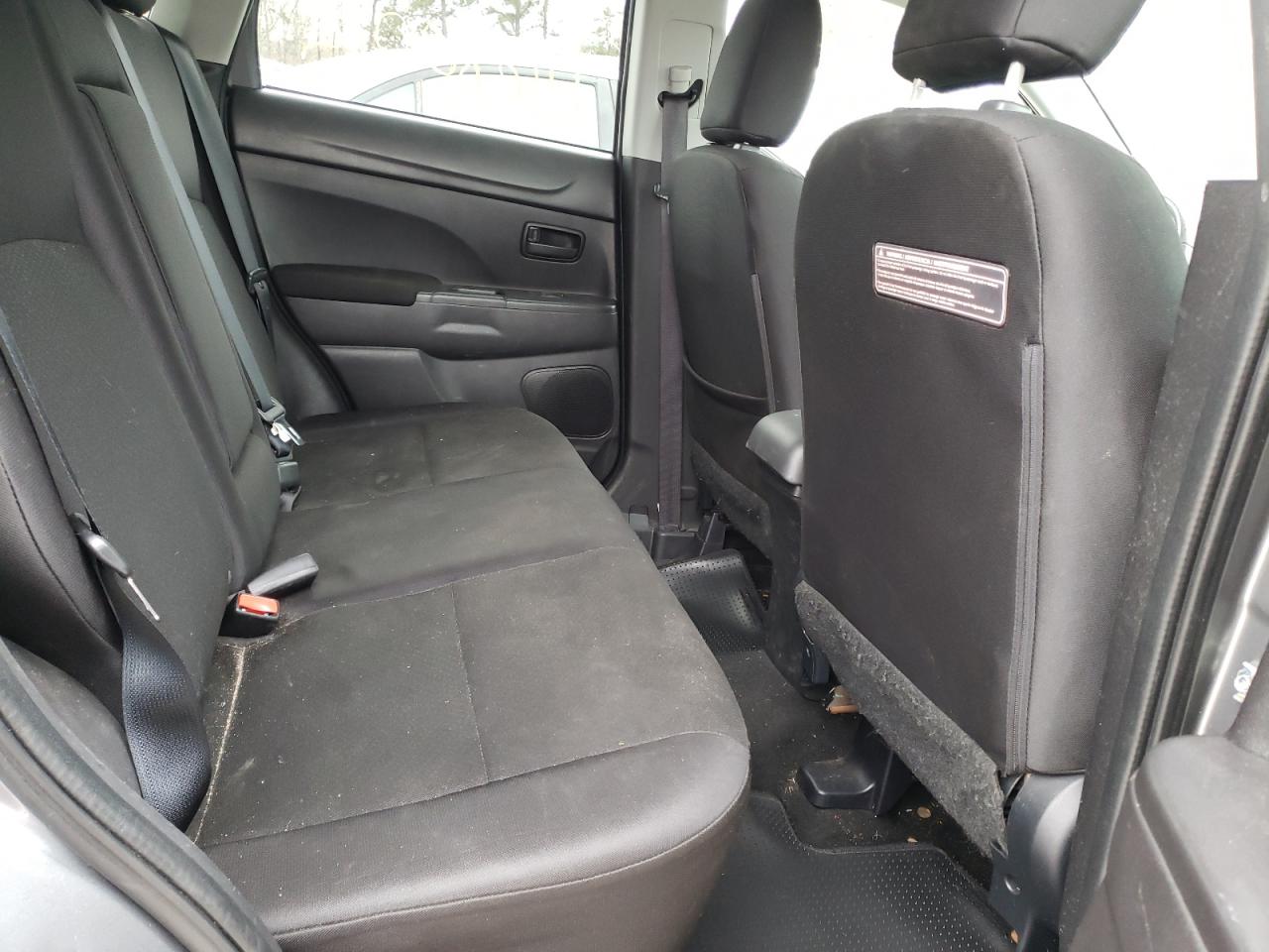 Photo 6 from auction – 2014 MITSUBISHI OUTLANDER with VIN 4A4AR3AUXEE018831