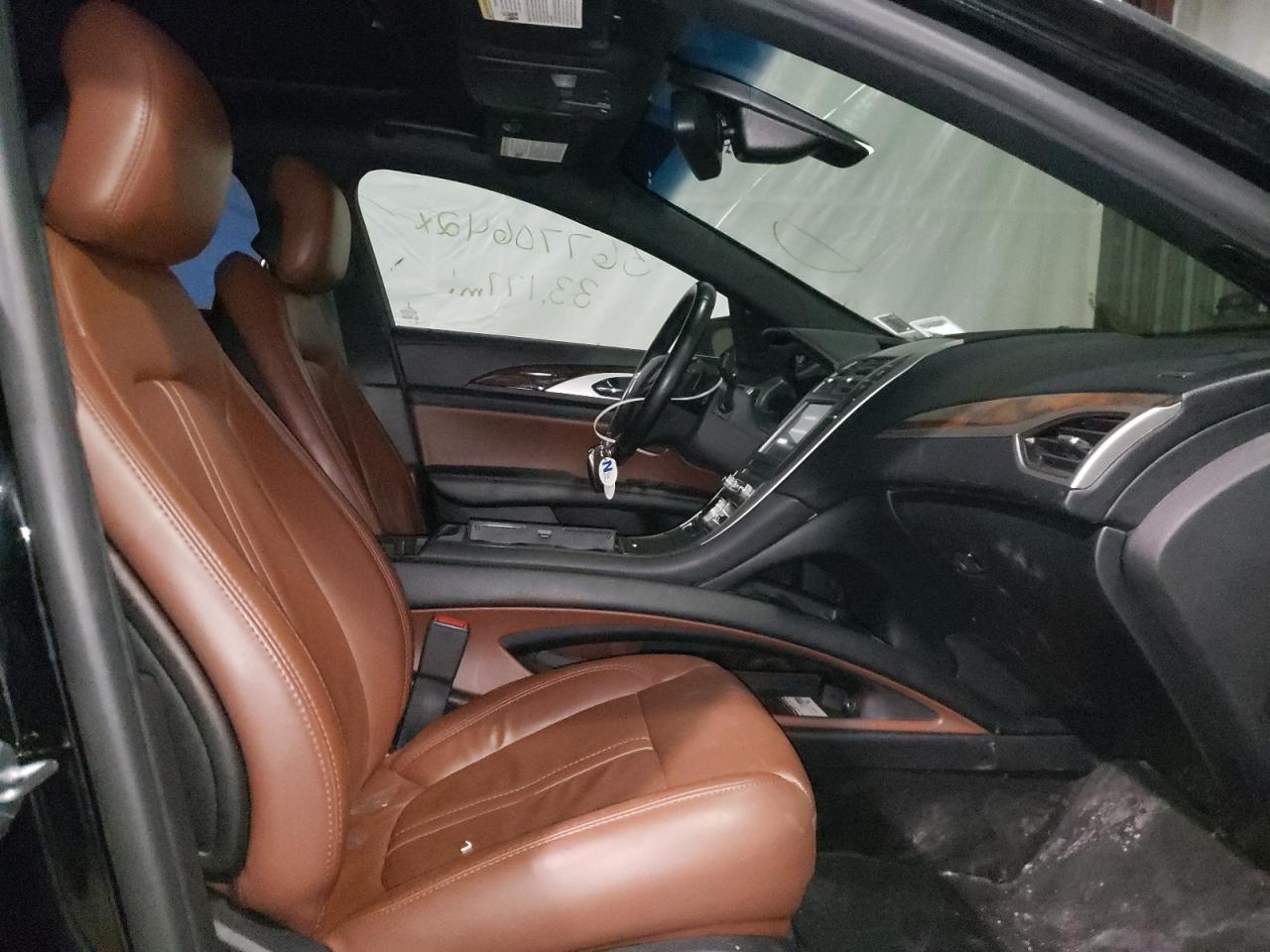 Photo 5 from auction – 2018 LINCOLN MKZ RESERV with VIN 3LN6L5F98JR607247