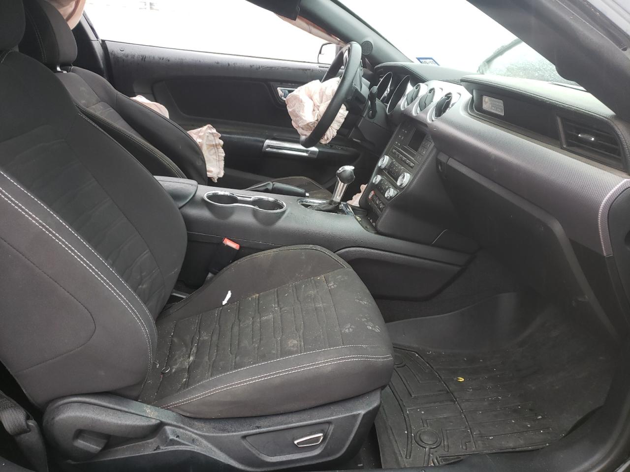 Photo 5 from auction – 2017 FORD MUSTANG GT with VIN 1FA6P8CF5H5247393
