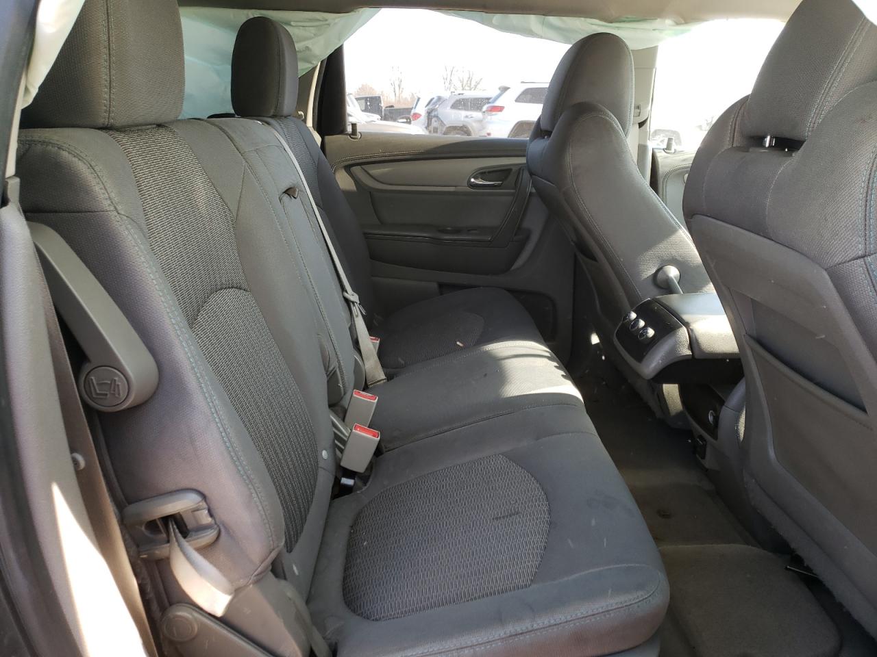 Photo 6 from auction – 2014 CHEVROLET TRAVERSE L with VIN 1GNKRFED5EJ213029