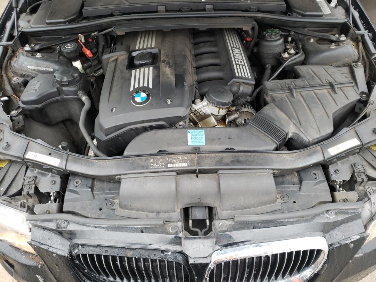 Photo 7 from auction – 2007 BMW 328 I with VIN WBAWL13547PX15019