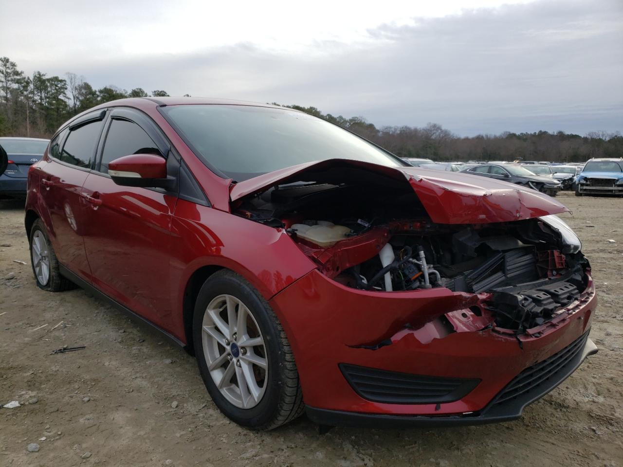 FORD FOCUS SE 2017 with VIN 1FADP3K21HL252370 - Photo from auction