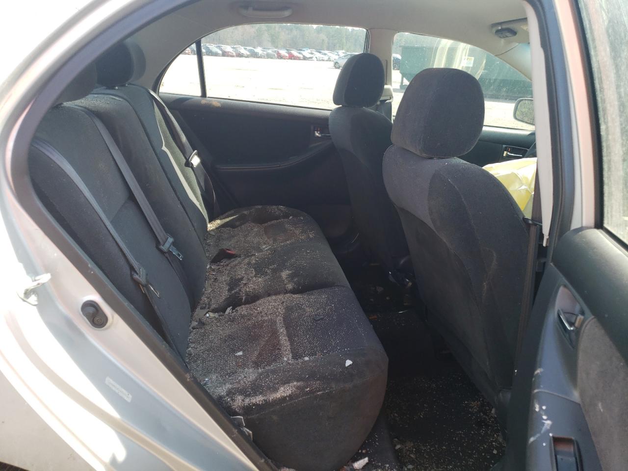 Photo 6 from auction – 2004 TOYOTA COROLLA CE with VIN 1NXBR32E24Z213227