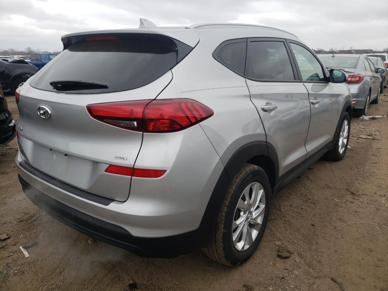 Photo 4 from auction – 2020 HYUNDAI TUCSON LIM with VIN KM8J3CA40LU280803