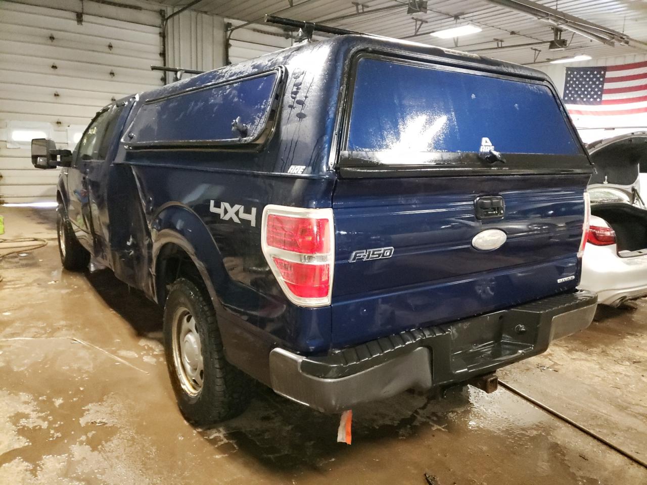 Photo 3 from auction – 2011 FORD F150 SUPER with VIN 1FTVX1EF9BKD95453