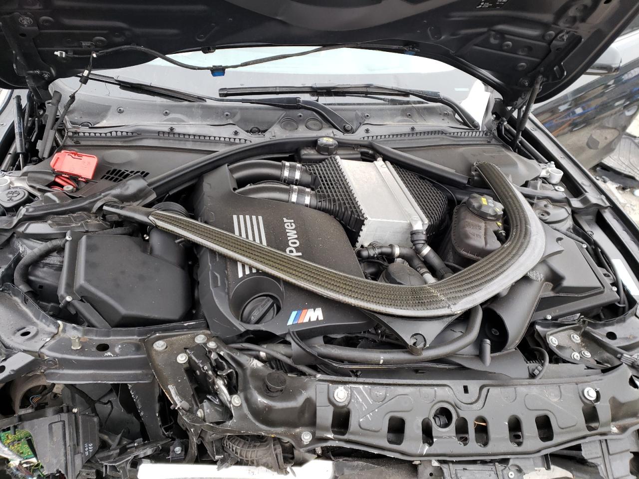 Фото 7 с аукциона – 2015 BMW M4 с VIN WBS3R9C5XFK334380