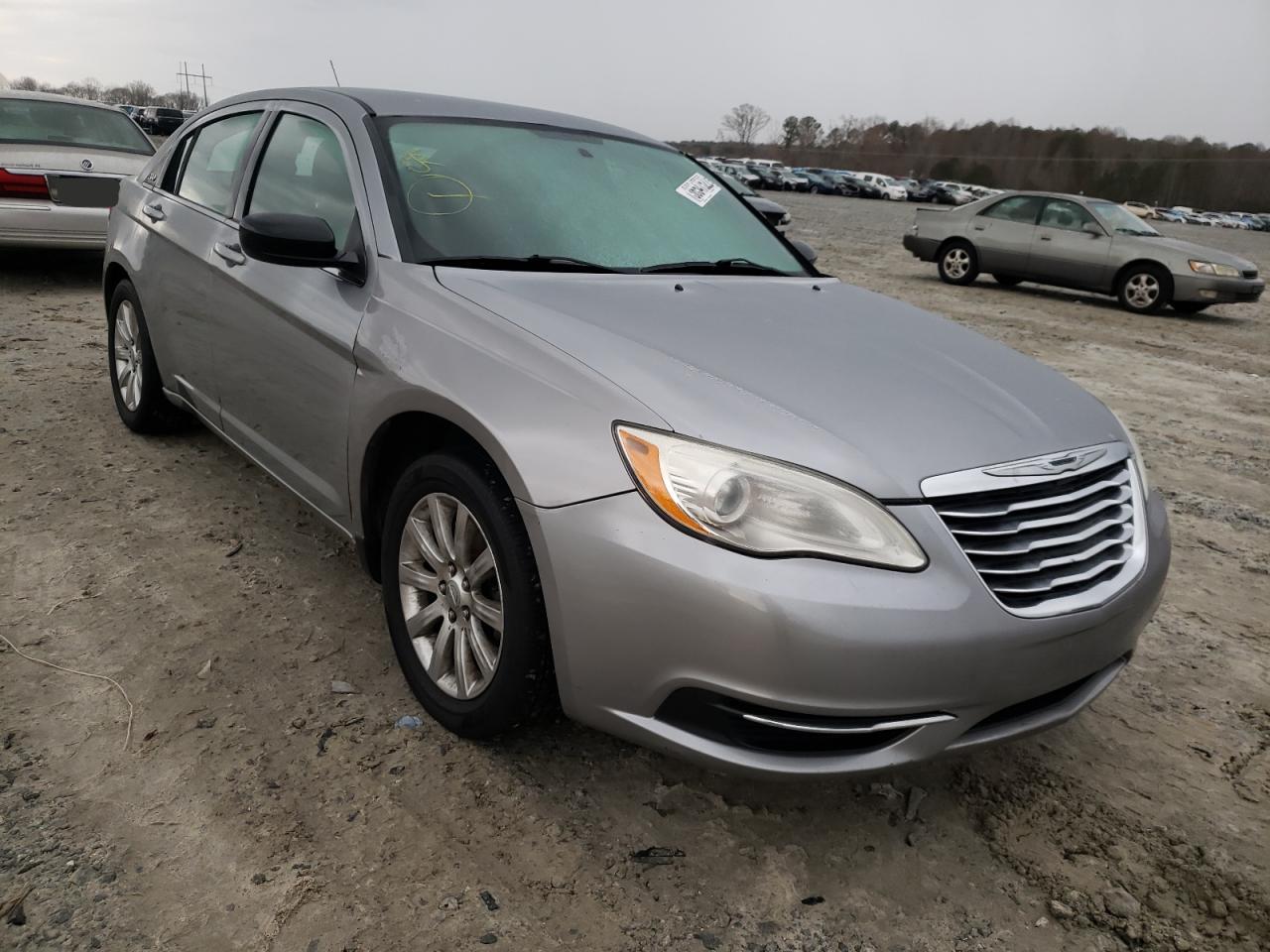CHRYSLER 200 TOURIN 2013 with VIN 1C3CCBBB1DN695956 - Photo from auction