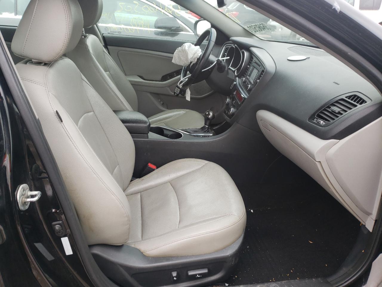 Photo 5 from auction – 2014 KIA OPTIMA EX with VIN 5XXGN4A79EG287122