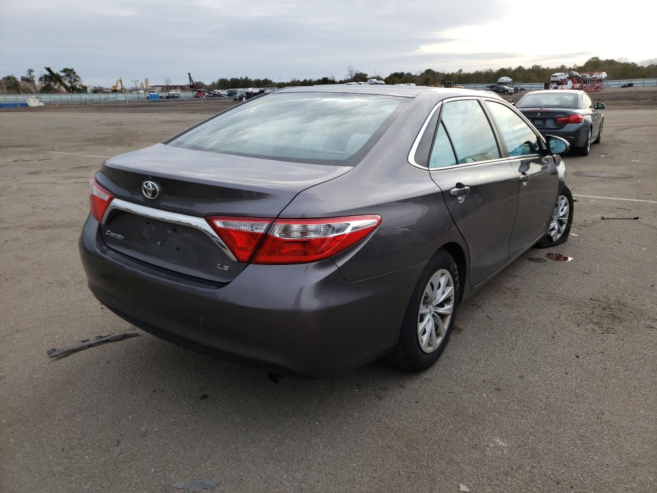 Photo 4 from auction – 2015 TOYOTA CAMRY LE with VIN 4T4BF1FK4FR501045