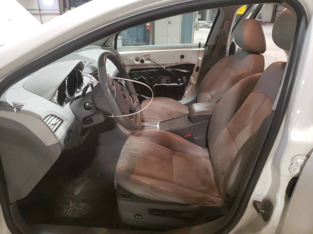 Photo 5 from auction – 2012 CHEVROLET MALIBU 2LT with VIN 1G1ZD5E00CF134793