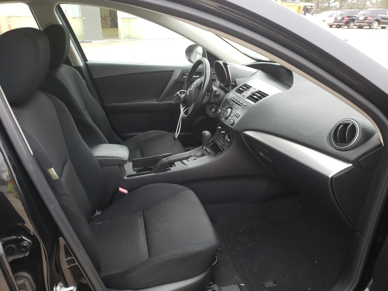 Photo 5 from auction – 2013 MAZDA 3 I with VIN JM1BL1TF6D1743686