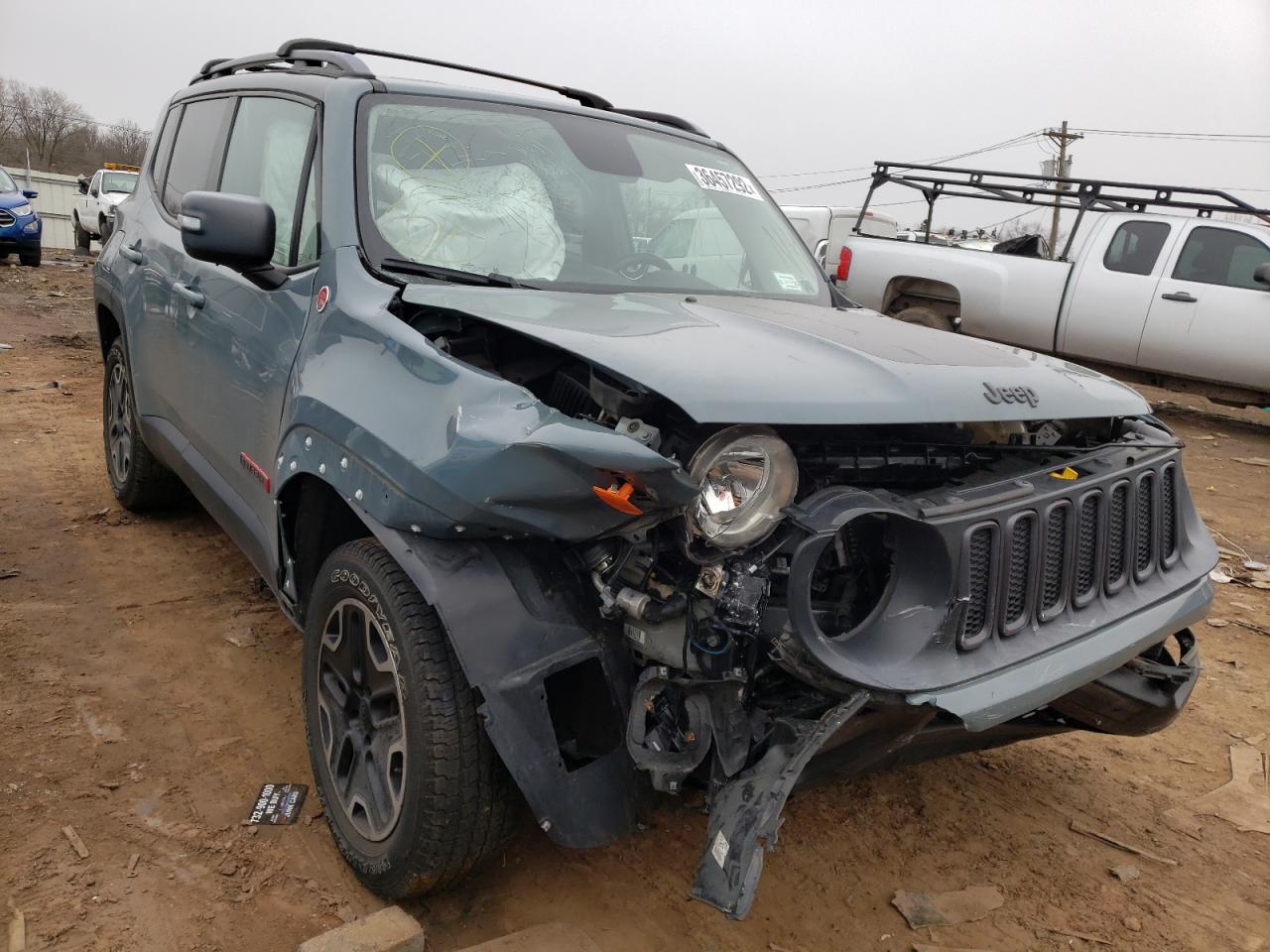 JEEP RENEGADE T 2015 with VIN ZACCJBCT0FPB57701 - Photo from auction