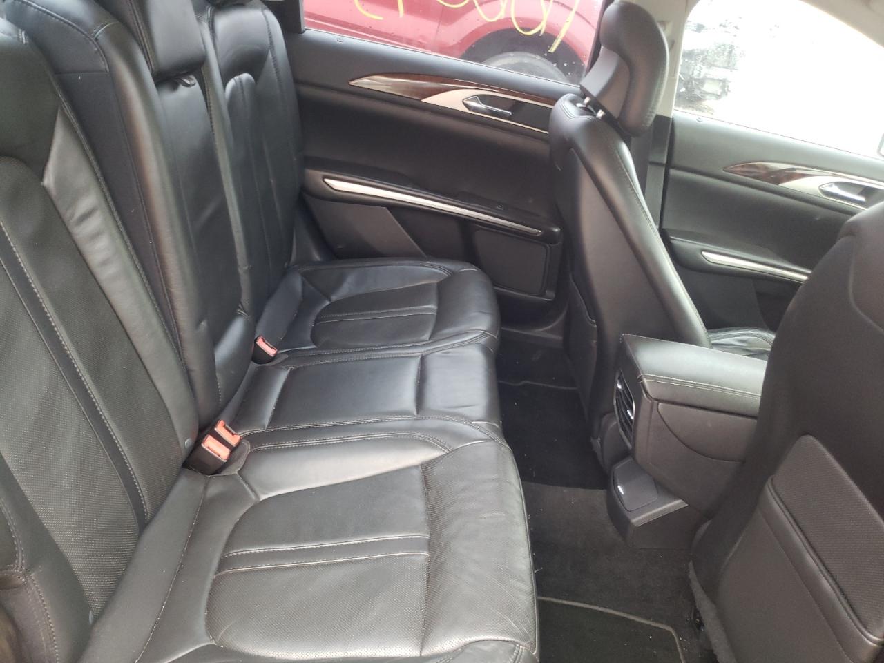 Photo 6 from auction – 2013 LINCOLN MKZ with VIN 3LN6L2G95DR808671