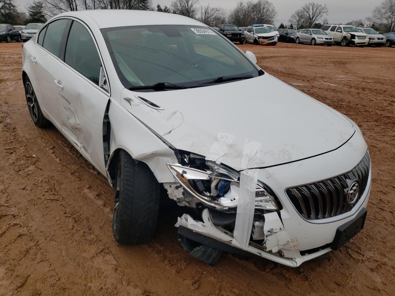Photo 1 from auction – 2017 BUICK REGAL SPOR with VIN 2G4GL5EX1H9103952