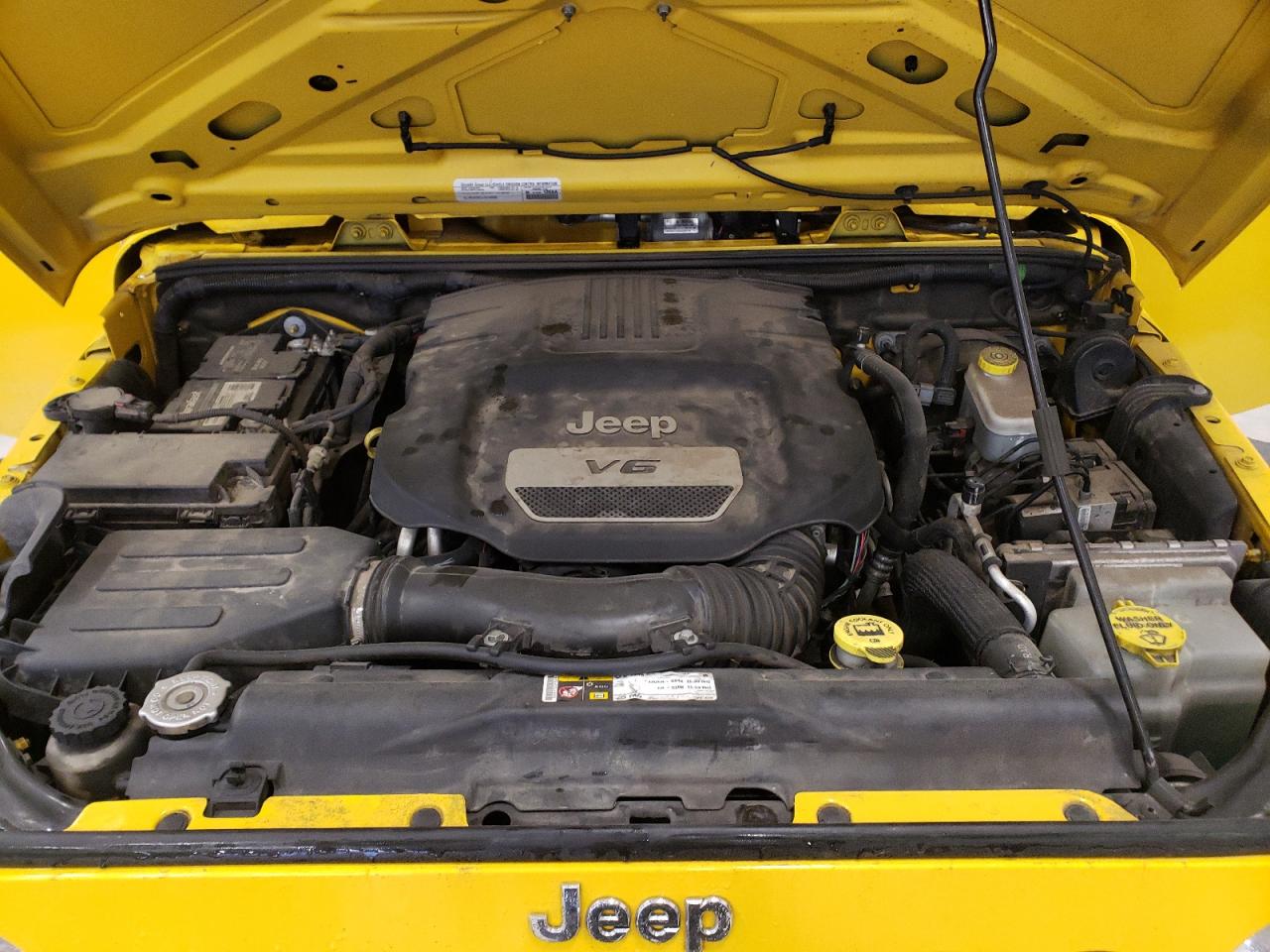 Photo 7 from auction – 2015 JEEP WRANGLER U with VIN 1C4BJWDGXFL547509