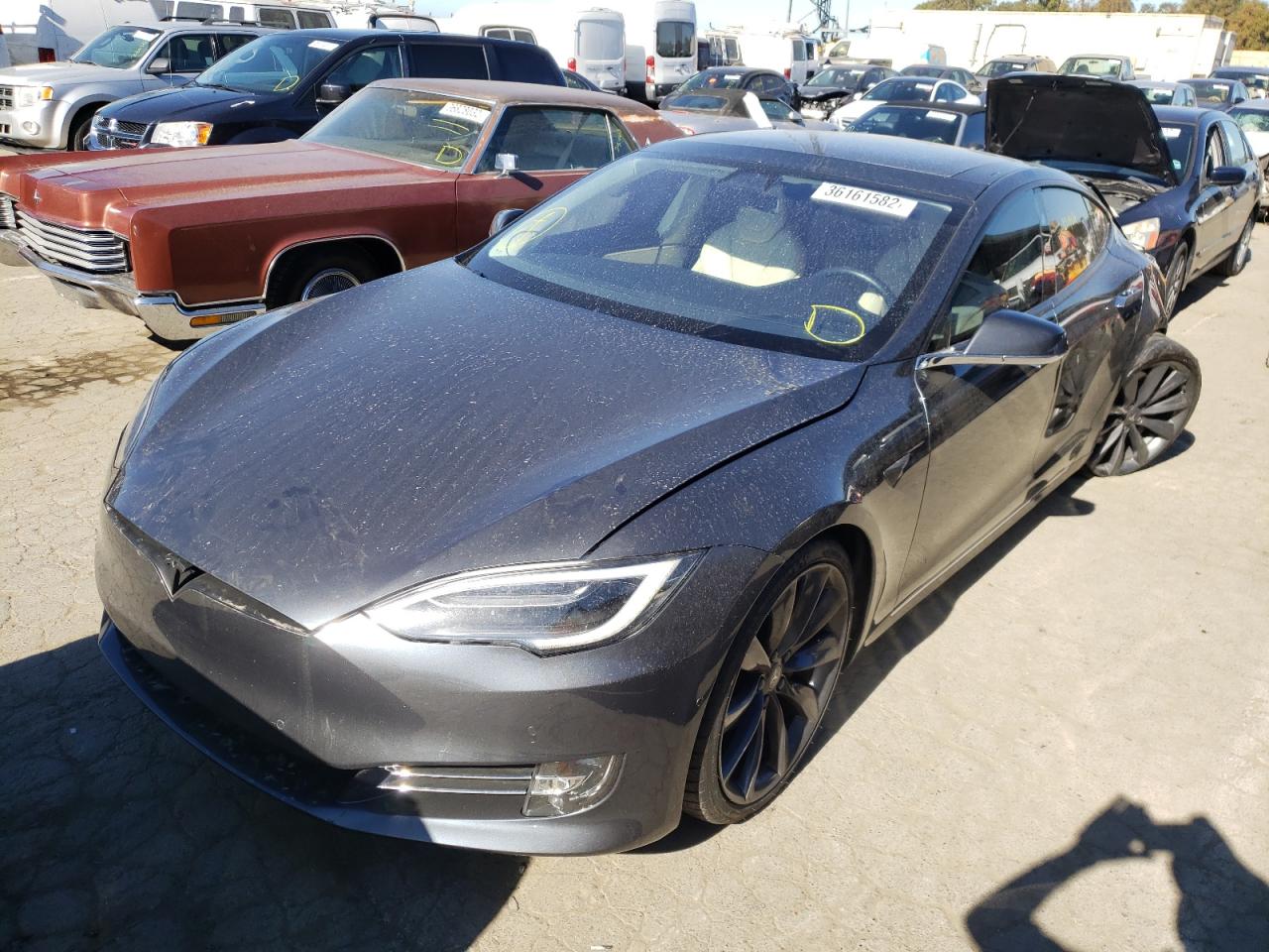 Photo 2 from auction – 2017 TESLA MODEL S with VIN 5YJSA1E2XHF212696