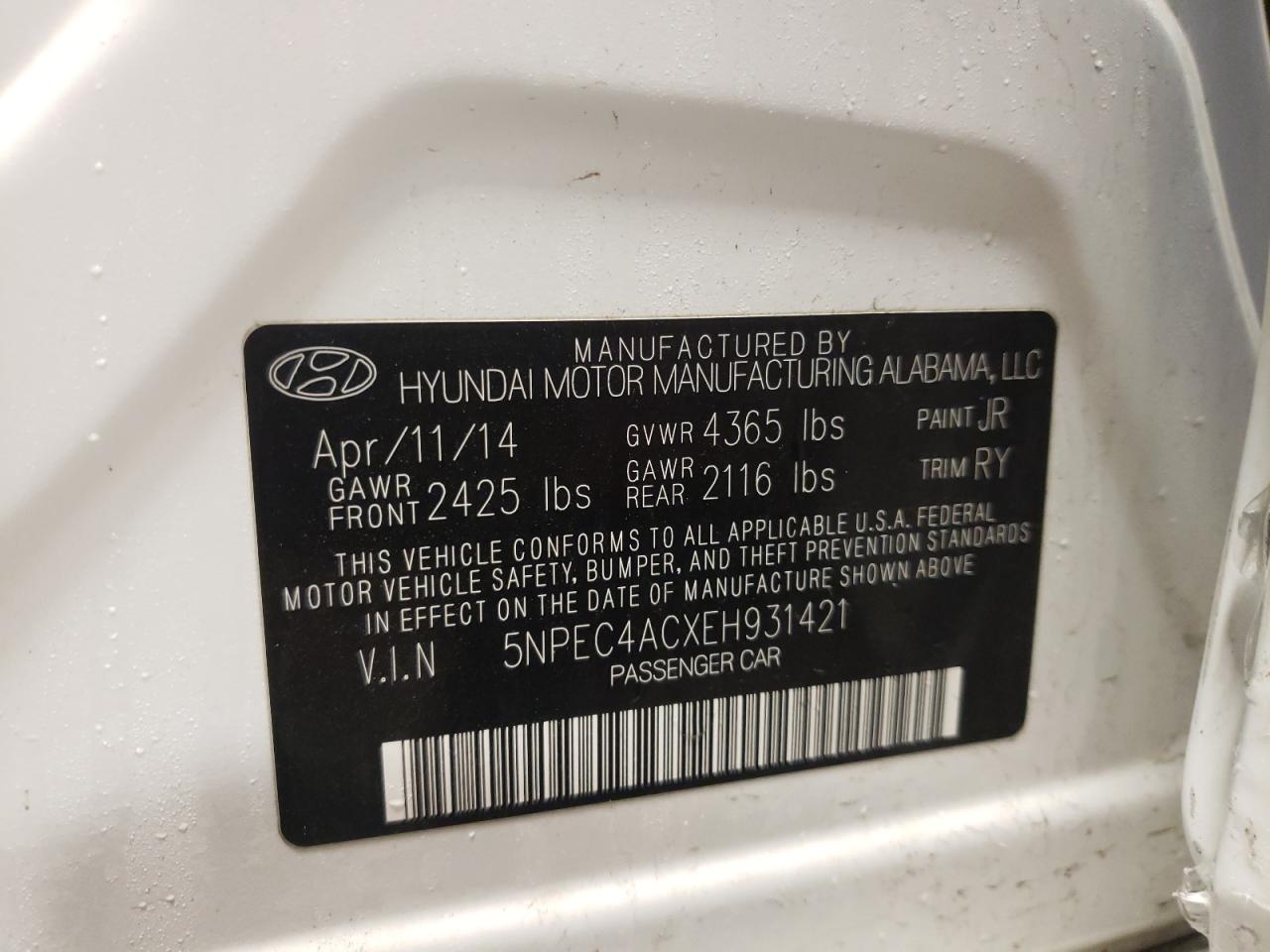 Photo 10 from auction – 2014 HYUNDAI SONATA SE with VIN 5NPEC4ACXEH931421