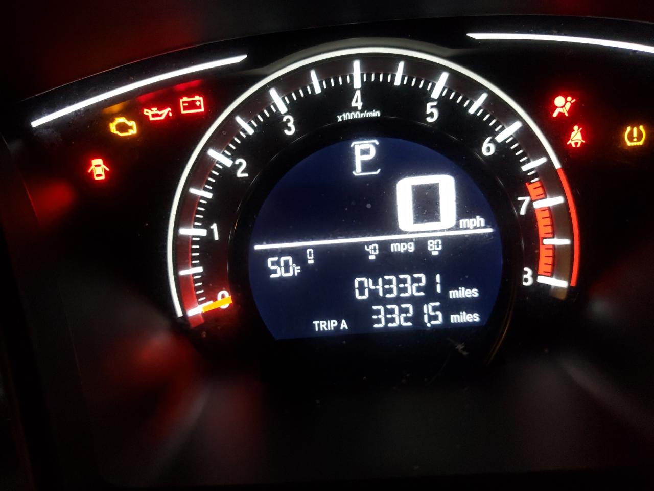 Photo 8 from auction – 2018 HONDA CIVIC LX with VIN 19XFC2F56JE024716