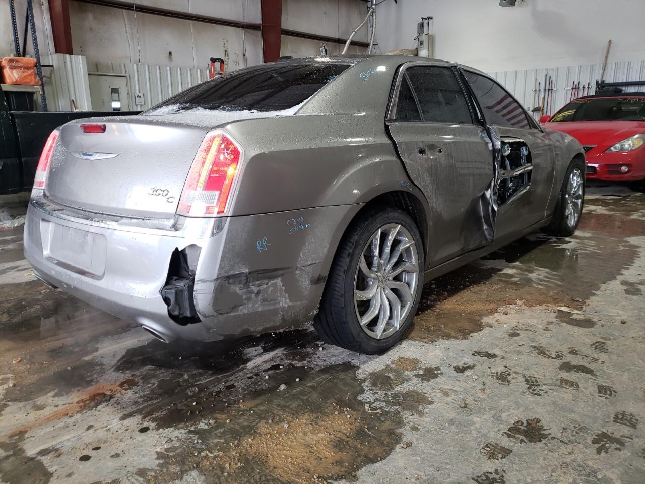 Photo 4 from auction – 2014 CHRYSLER 300C with VIN 2C3CCAEG5EH286421