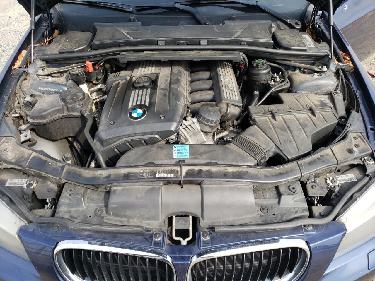 Photo 7 from auction – 2011 BMW 328 XI with VIN WBAPK7C54BA820133