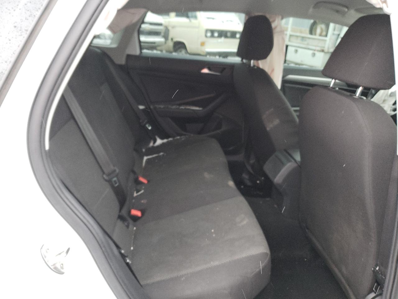 Photo 6 from auction – 2019 VOLKSWAGEN JETTA S with VIN 3VWCB7BU7KM134176