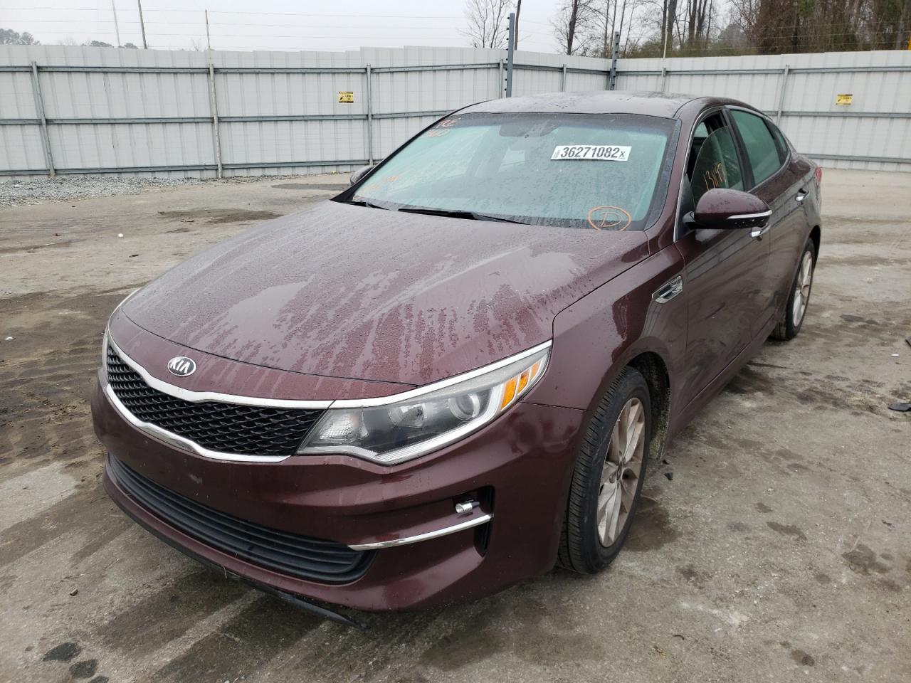 Photo 2 from auction – 2016 KIA OPTIMA LX with VIN 5XXGT4L35GG075756