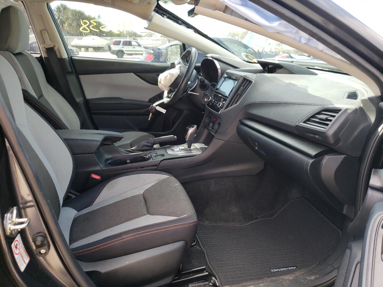 Photo 5 from auction – 2018 SUBARU CROSSTREK with VIN JF2GTADC8JH207966