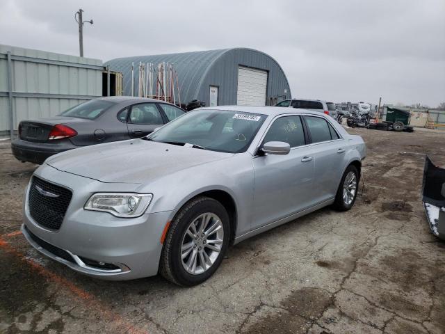 Photo 2 from auction – 2019 CHRYSLER 300 TOURIN with VIN 2C3CCAAG0KH728846
