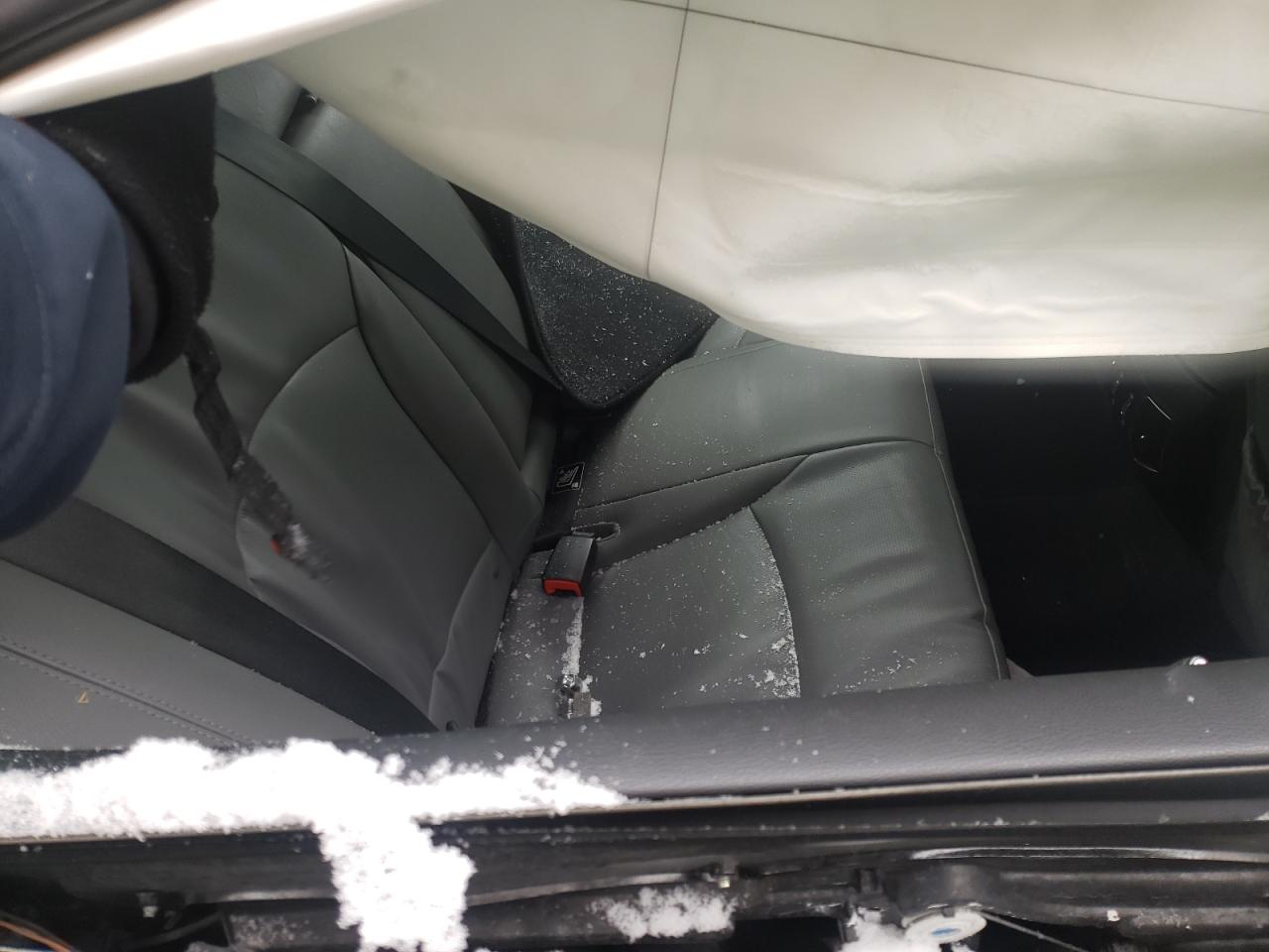 Photo 6 from auction – 2012 HYUNDAI SONATA SE with VIN 5NPEC4AC6CH469761