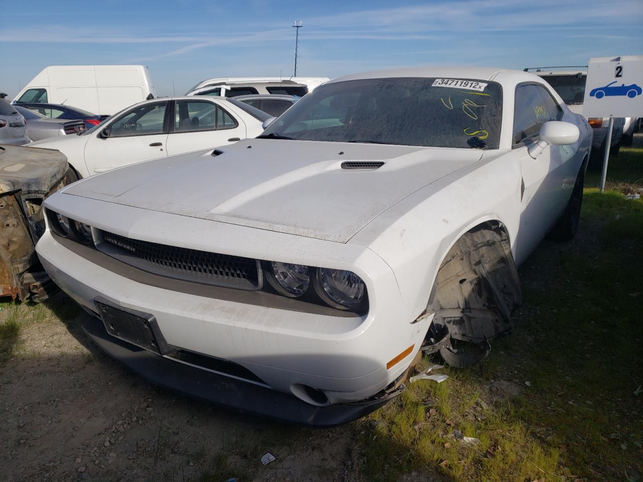 Photo 2 from auction – 2014 DODGE CHALLENGER with VIN 2C3CDYAG3EH196017